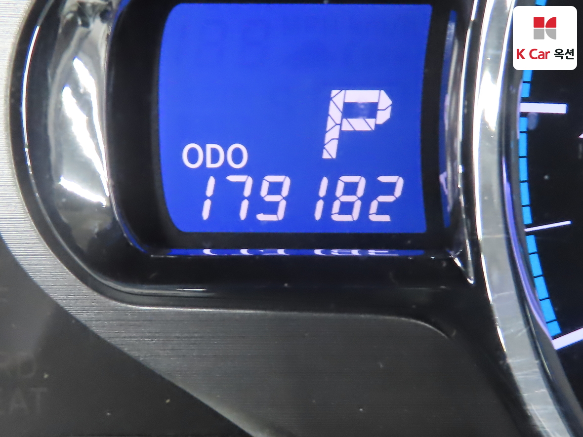 Toyota Sienna - 4