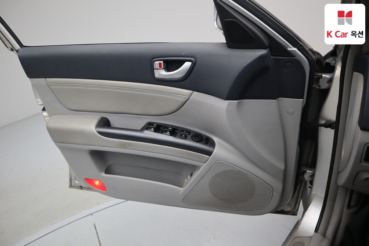 Hyundai Sonata - 8