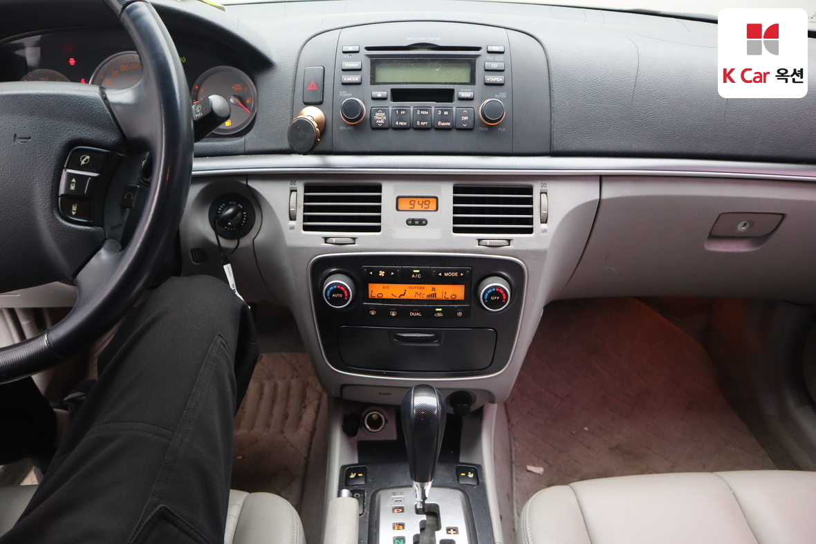 Hyundai Sonata - 6