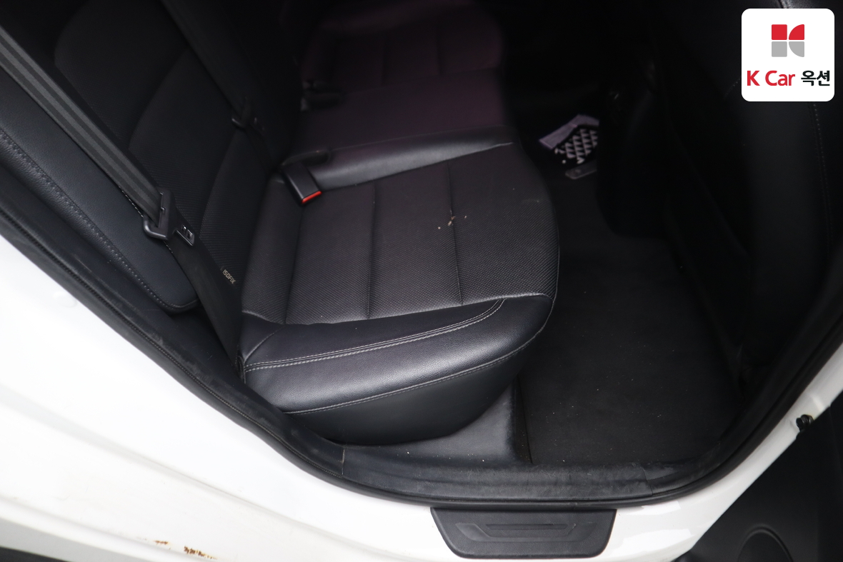 Kia K3 - 25