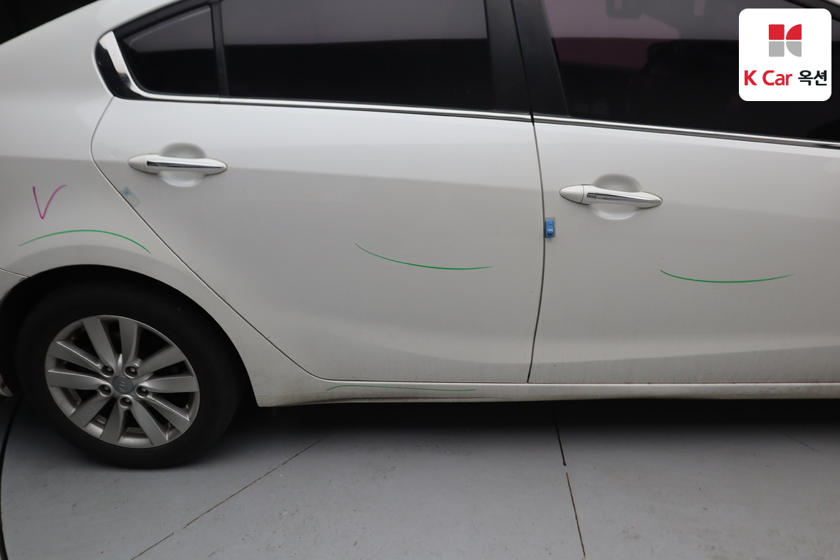 Kia K3 - 38