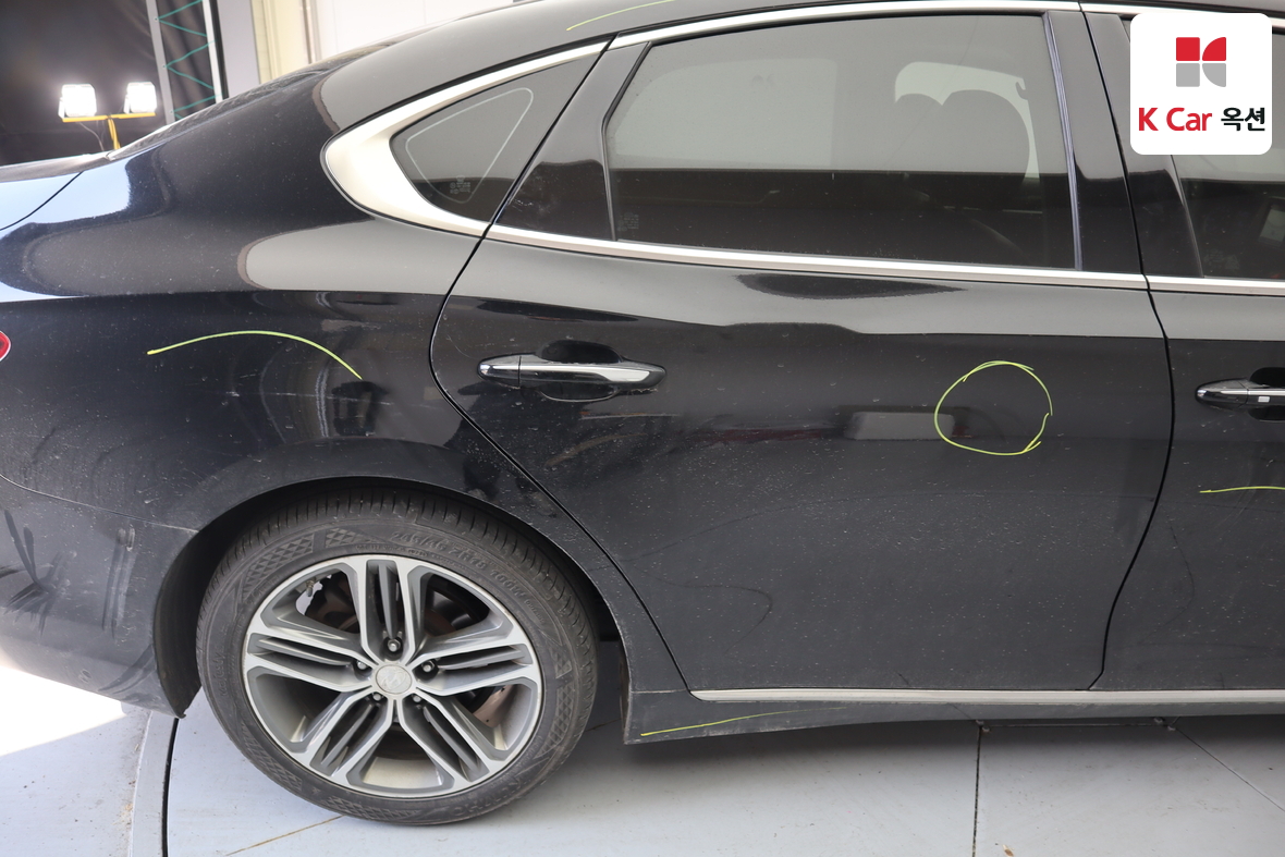 Hyundai AZERA 2017 - Image 42