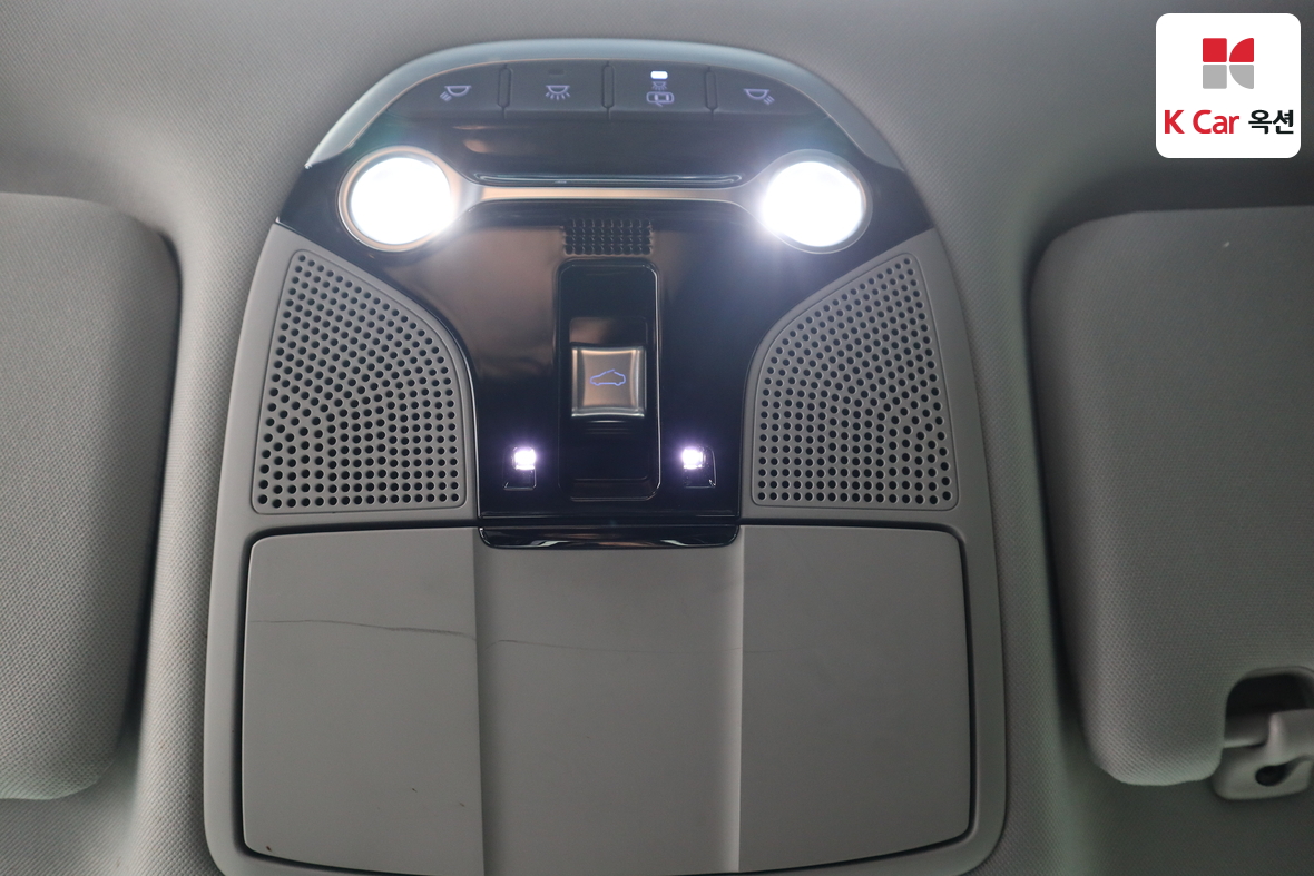 Hyundai AZERA 2017 - Image 13