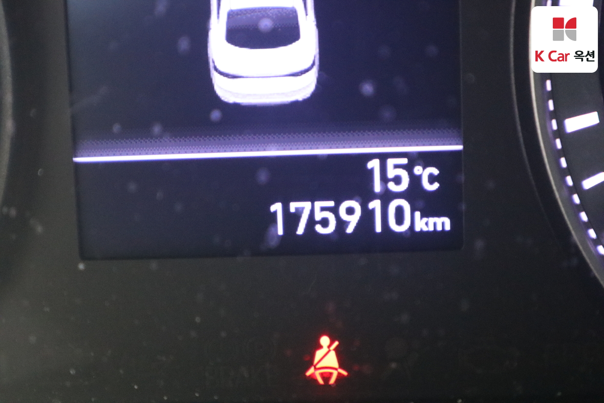 Hyundai AZERA 2017 - Image 4