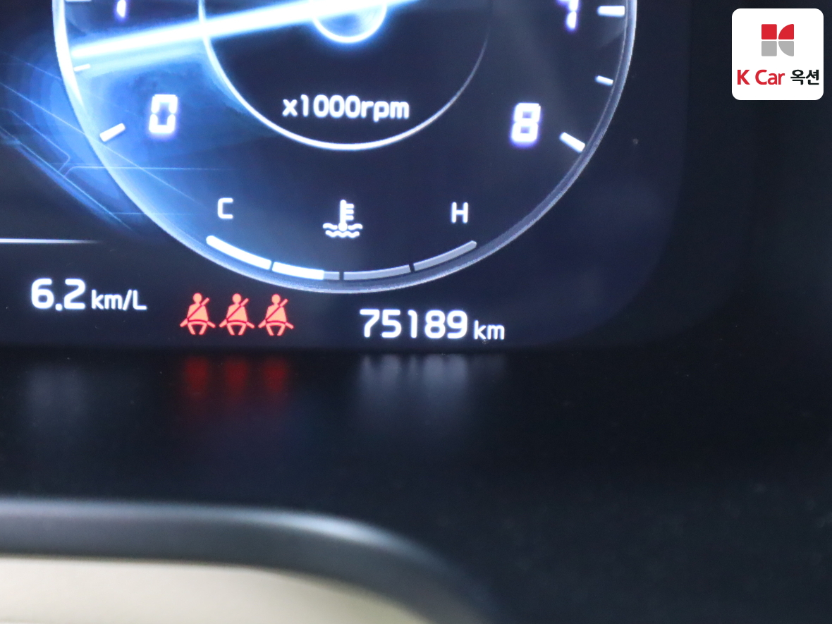 كيا K9 2023 - صورة 4