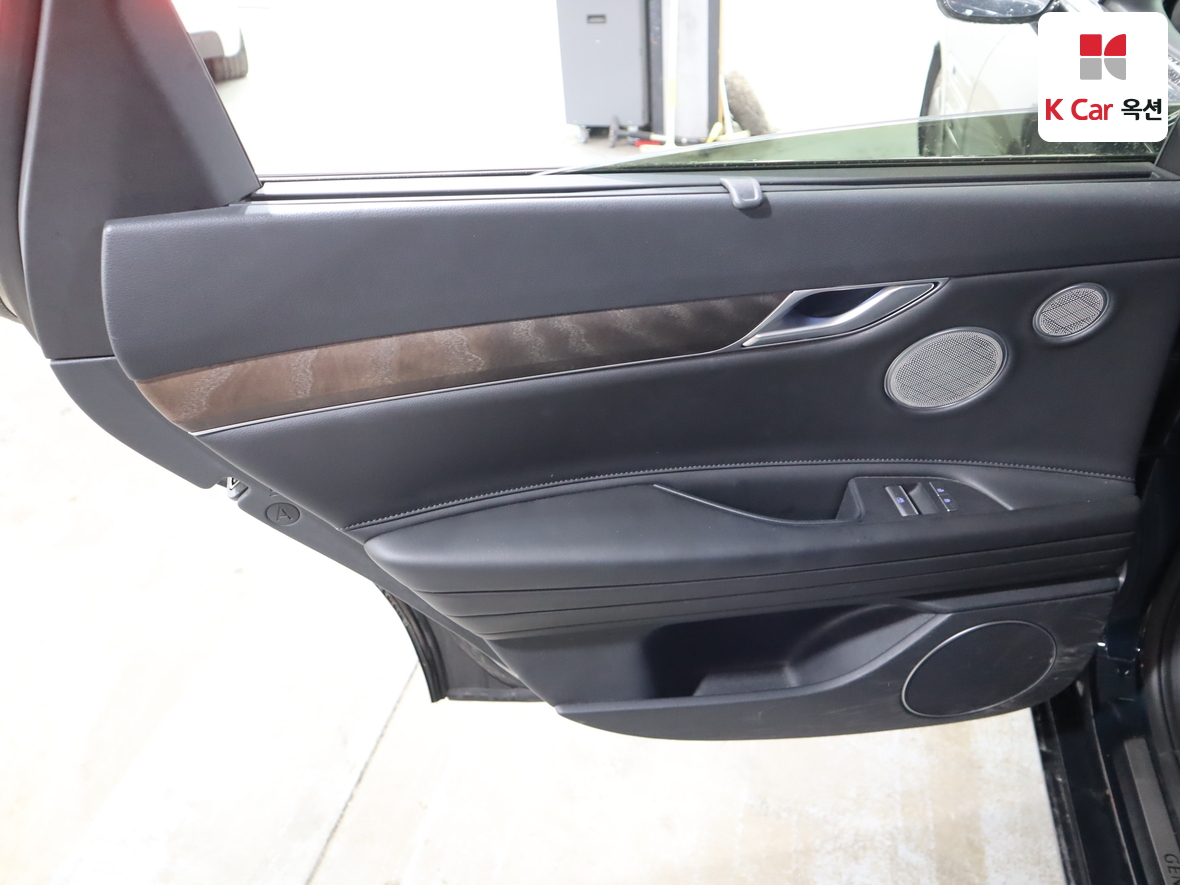 جينيسيس G80 2023 - صورة 21