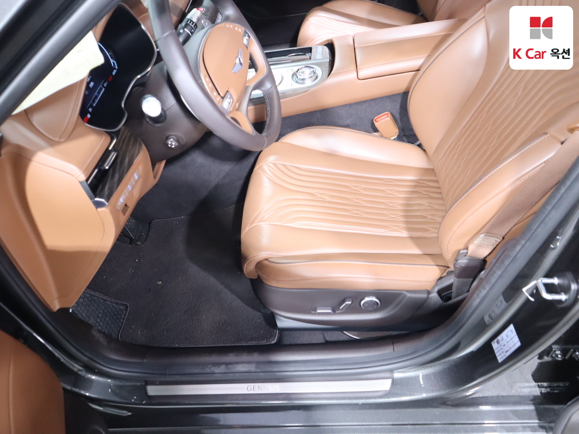 جينيسيس G80 2022 - صورة 18