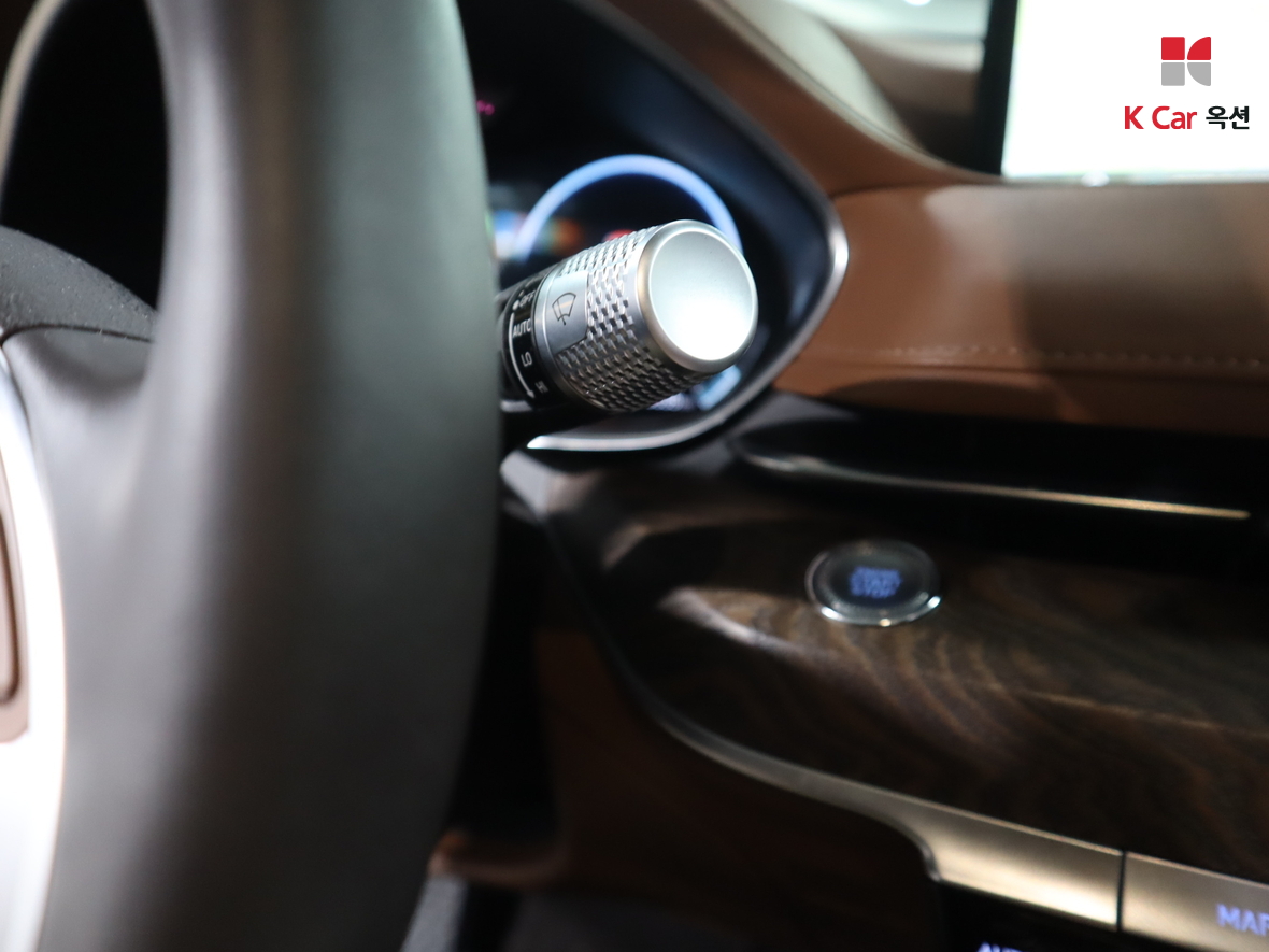 جينيسيس G80 2022 - صورة 11