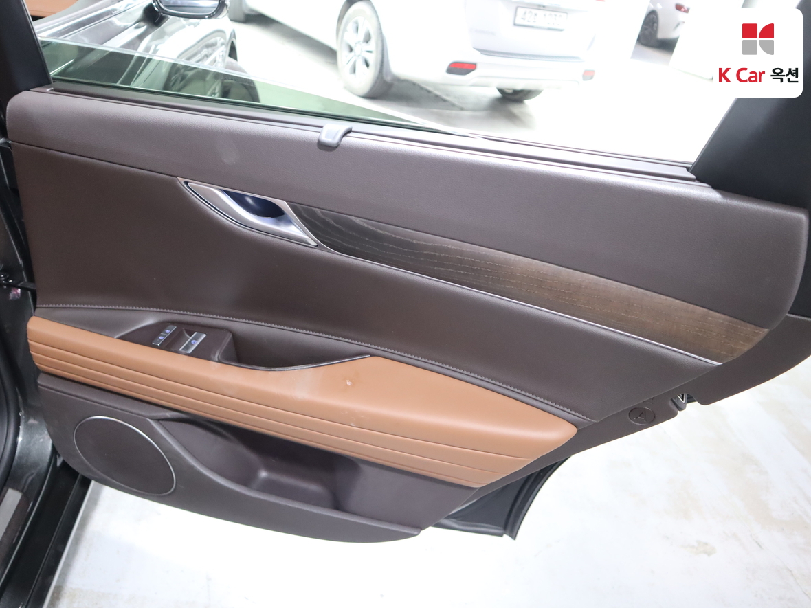 جينيسيس G80 2022 - صورة 26