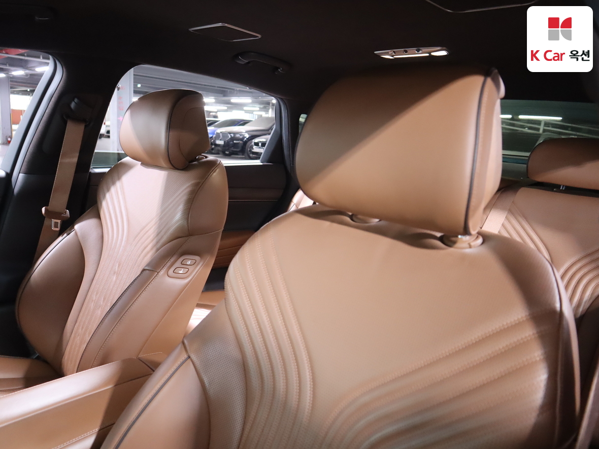 جينيسيس G80 2022 - صورة 19