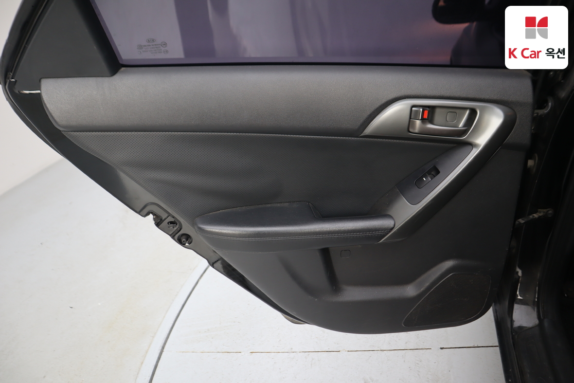 Kia Forte 2012 - Image 20