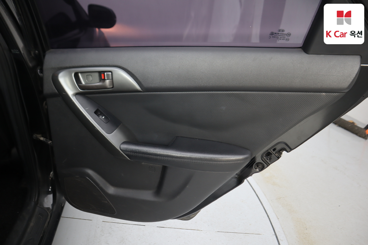 Kia Forte 2012 - Image 24