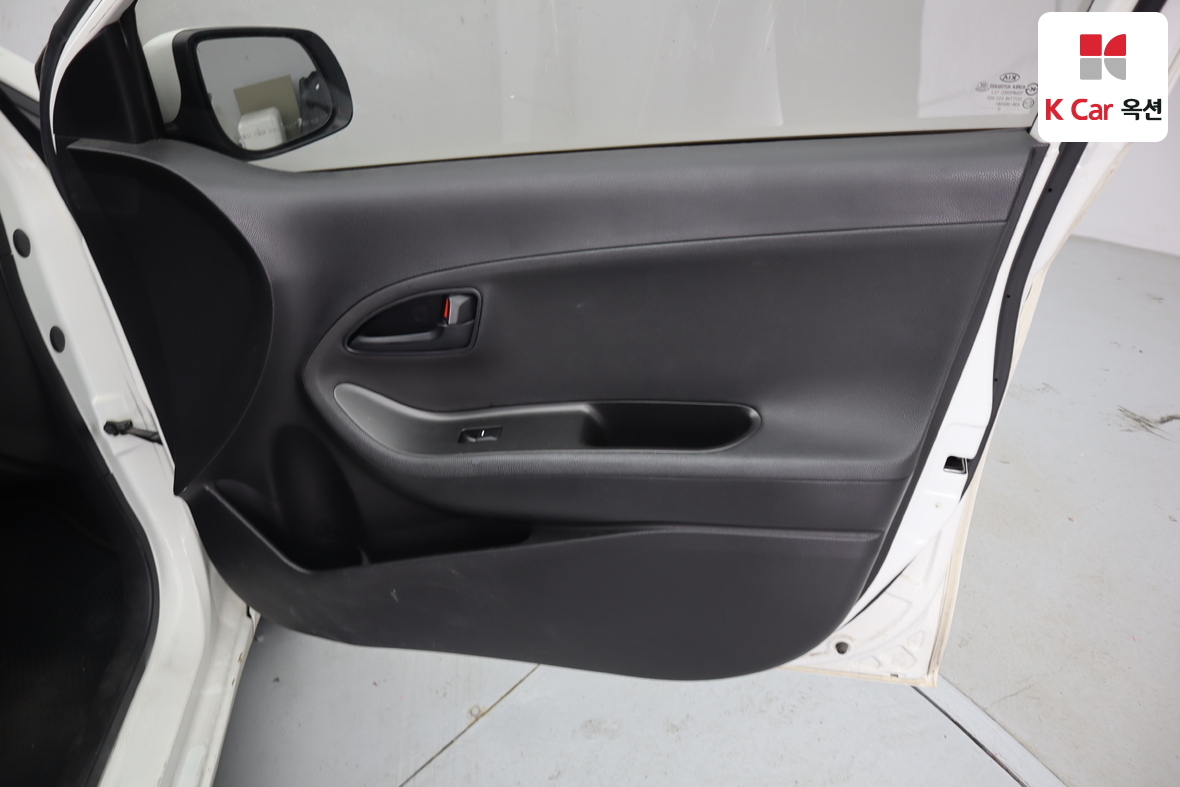 Kia Morning 2012 - Image 30