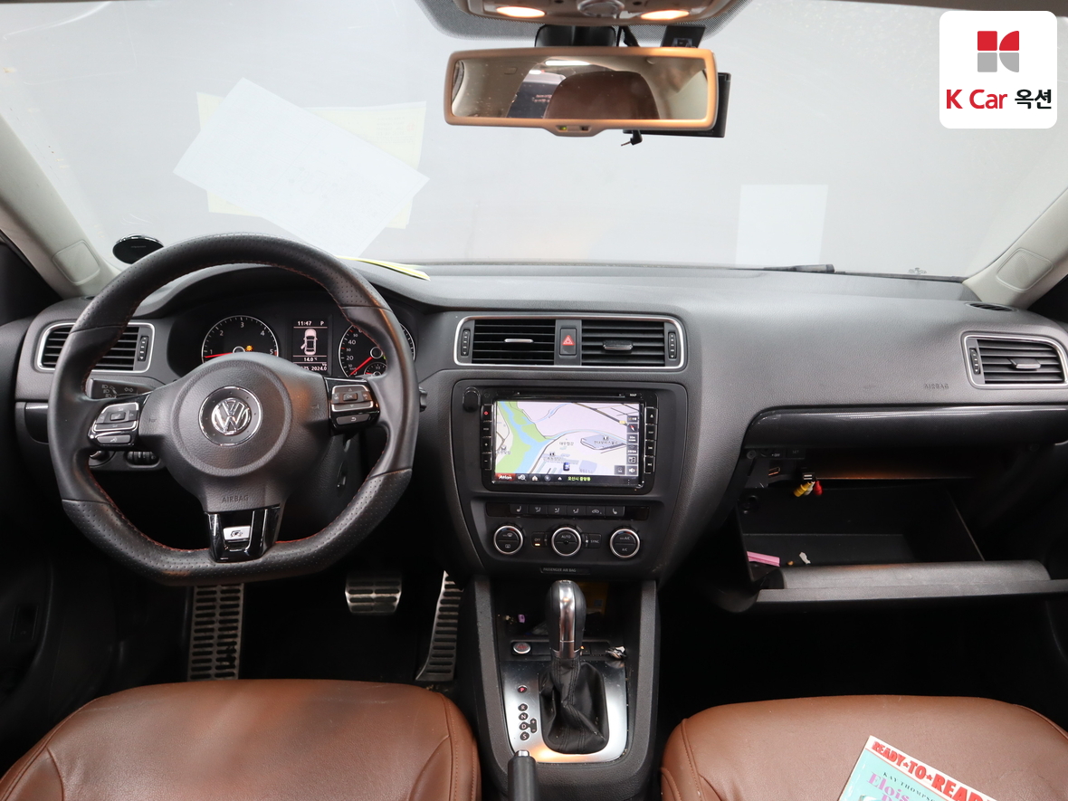 Volkswagen Jetta - 3
