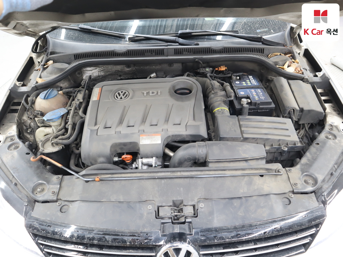 Volkswagen Jetta - 34