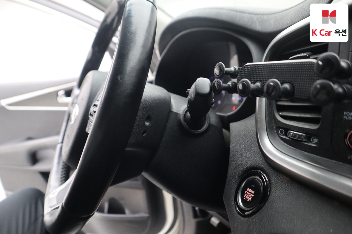 Kia Sorento 2015 - Image 11