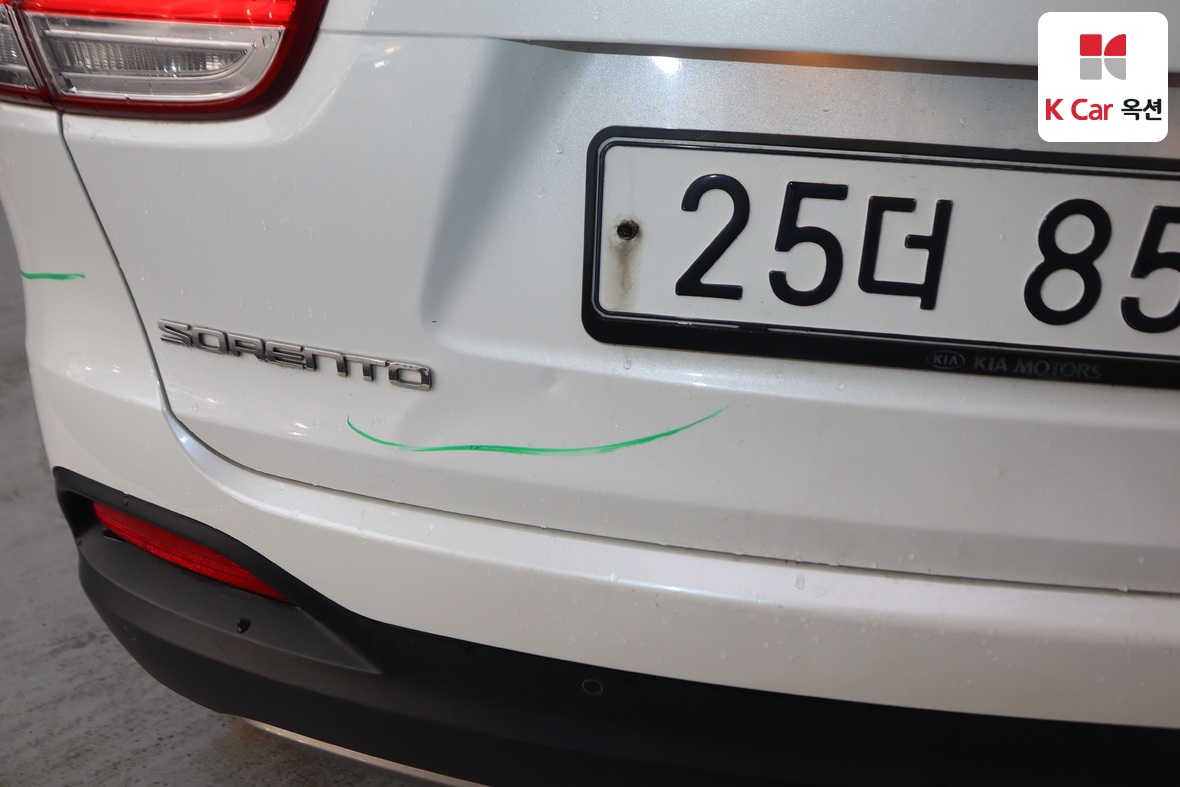 Kia Sorento 2015 - Image 39