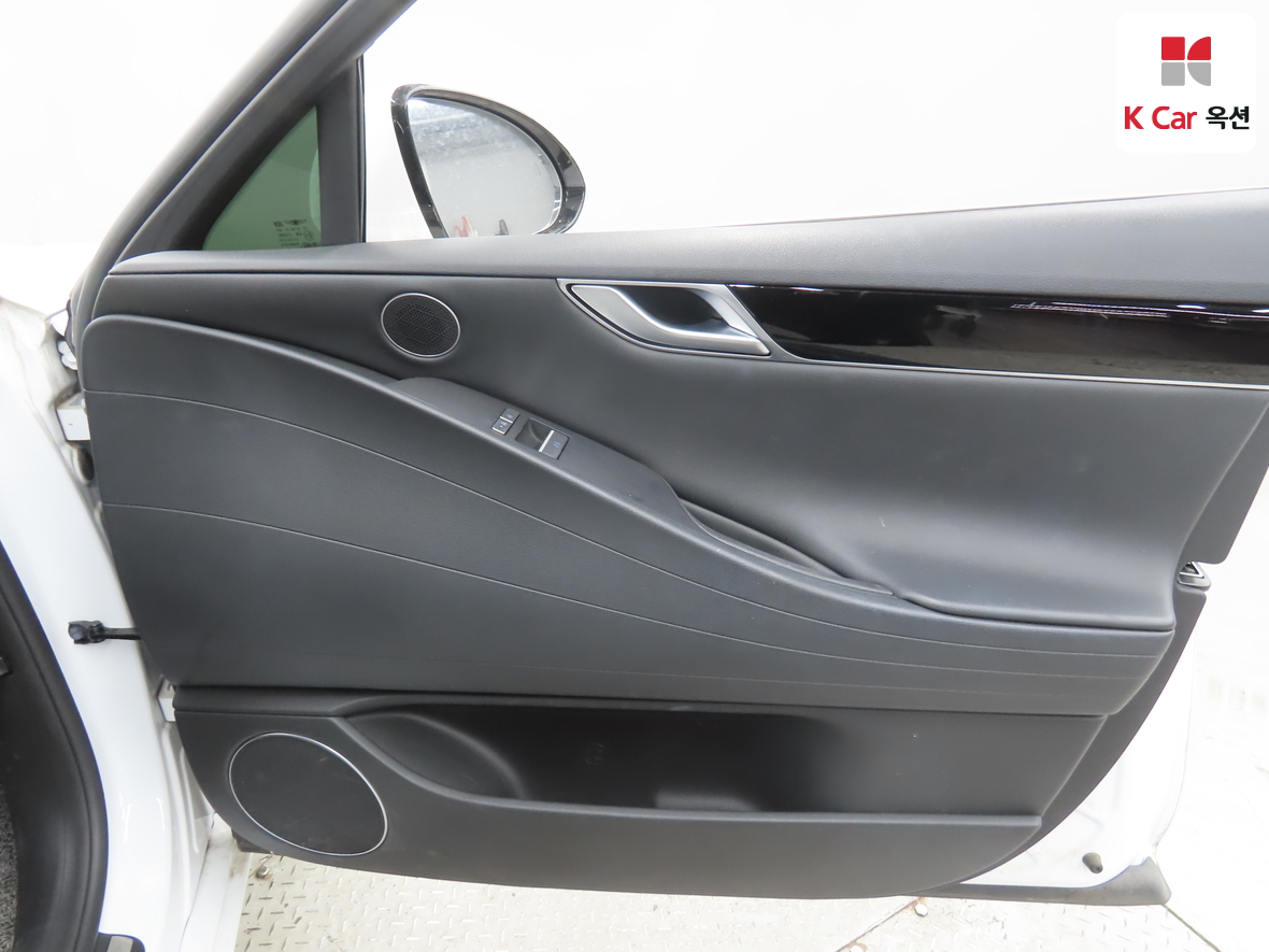 جينيسيس G80 2024 - صورة 30