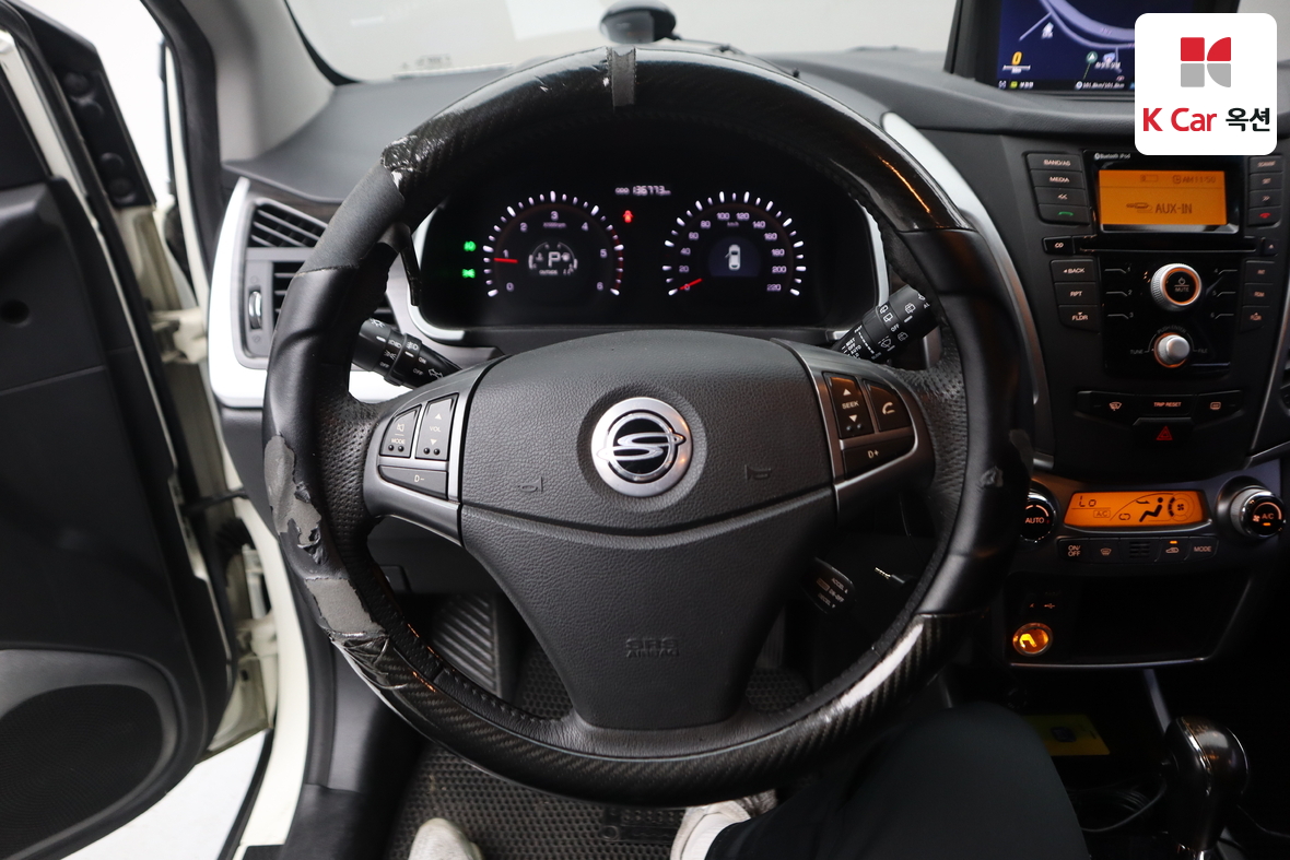 KG Mobility Korando - 10