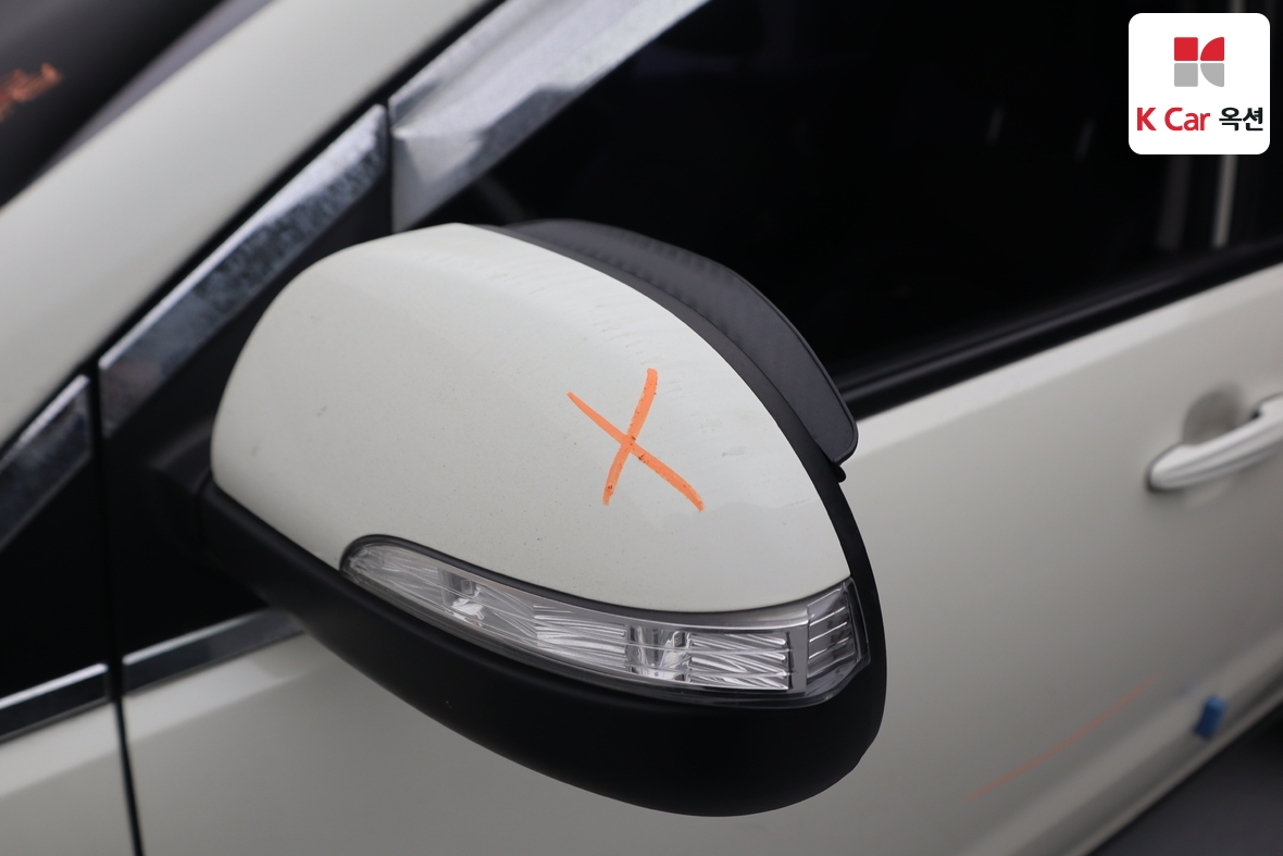 KG Mobility Korando - 37