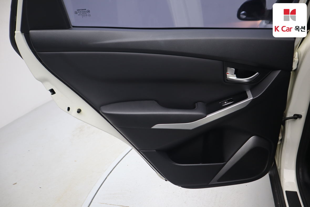 KG Mobility Korando - 22