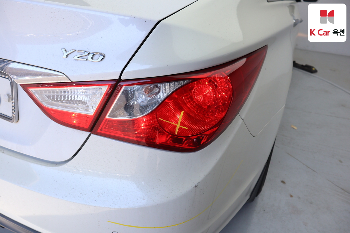 Hyundai Sonata - 43