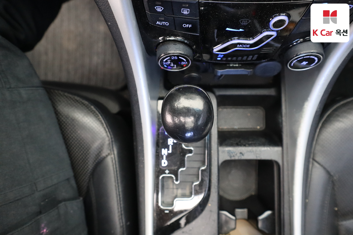 Hyundai Sonata - 17