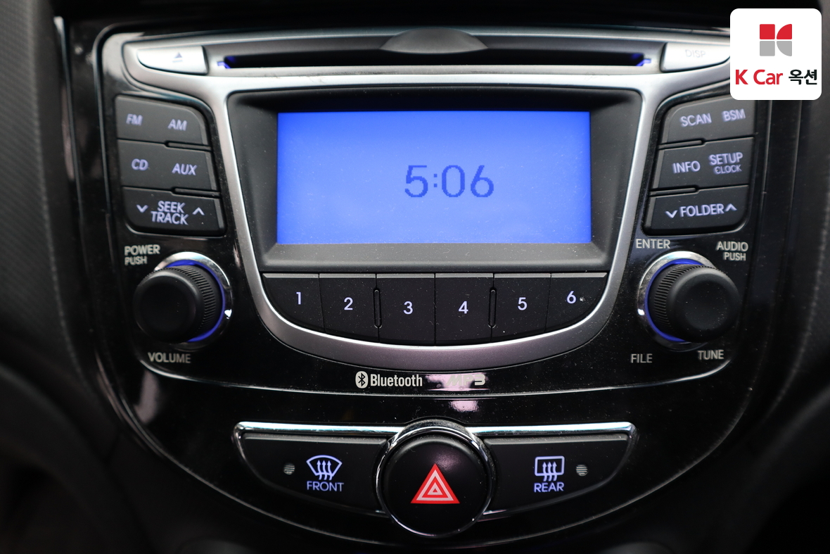 Hyundai Accent - 14