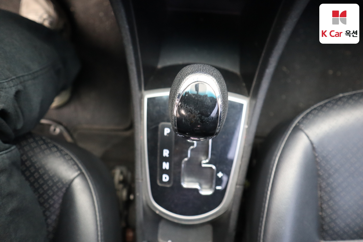 Hyundai Accent - 16