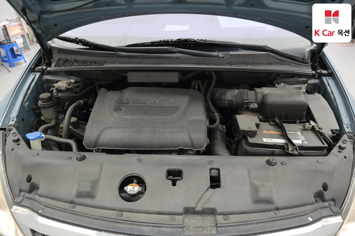 Kia Carnival - 36