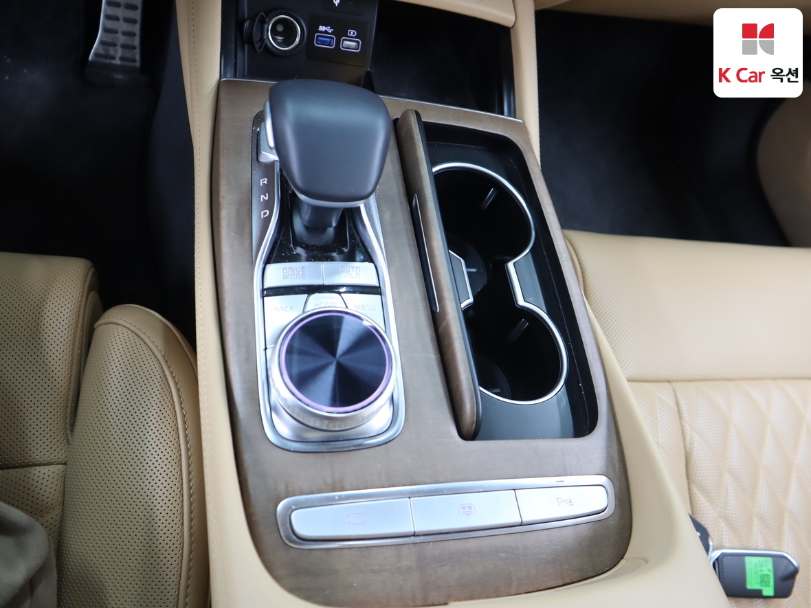 كيا K9 2023 - صورة 16