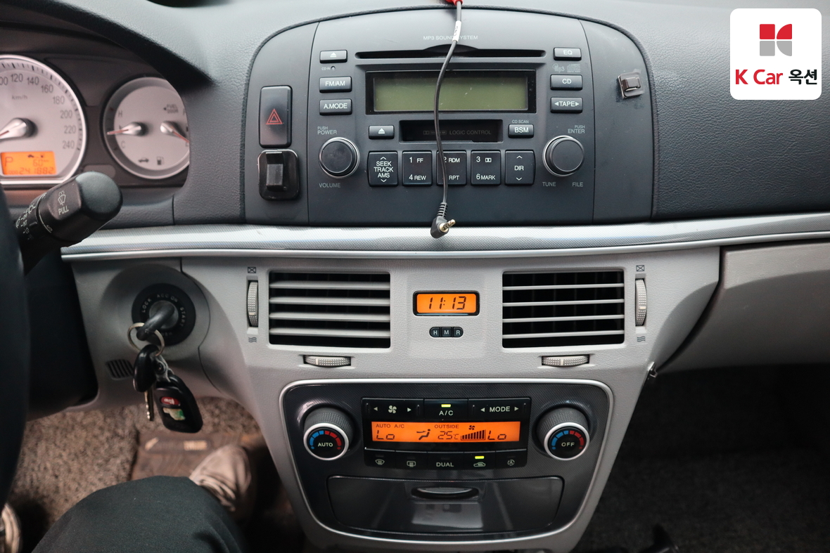 هيونداي سوناتا 2006 - صورة 6