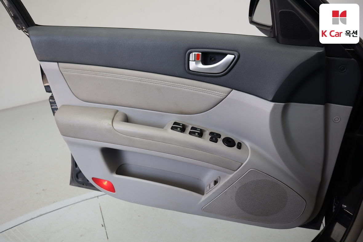 هيونداي سوناتا 2006 - صورة 8