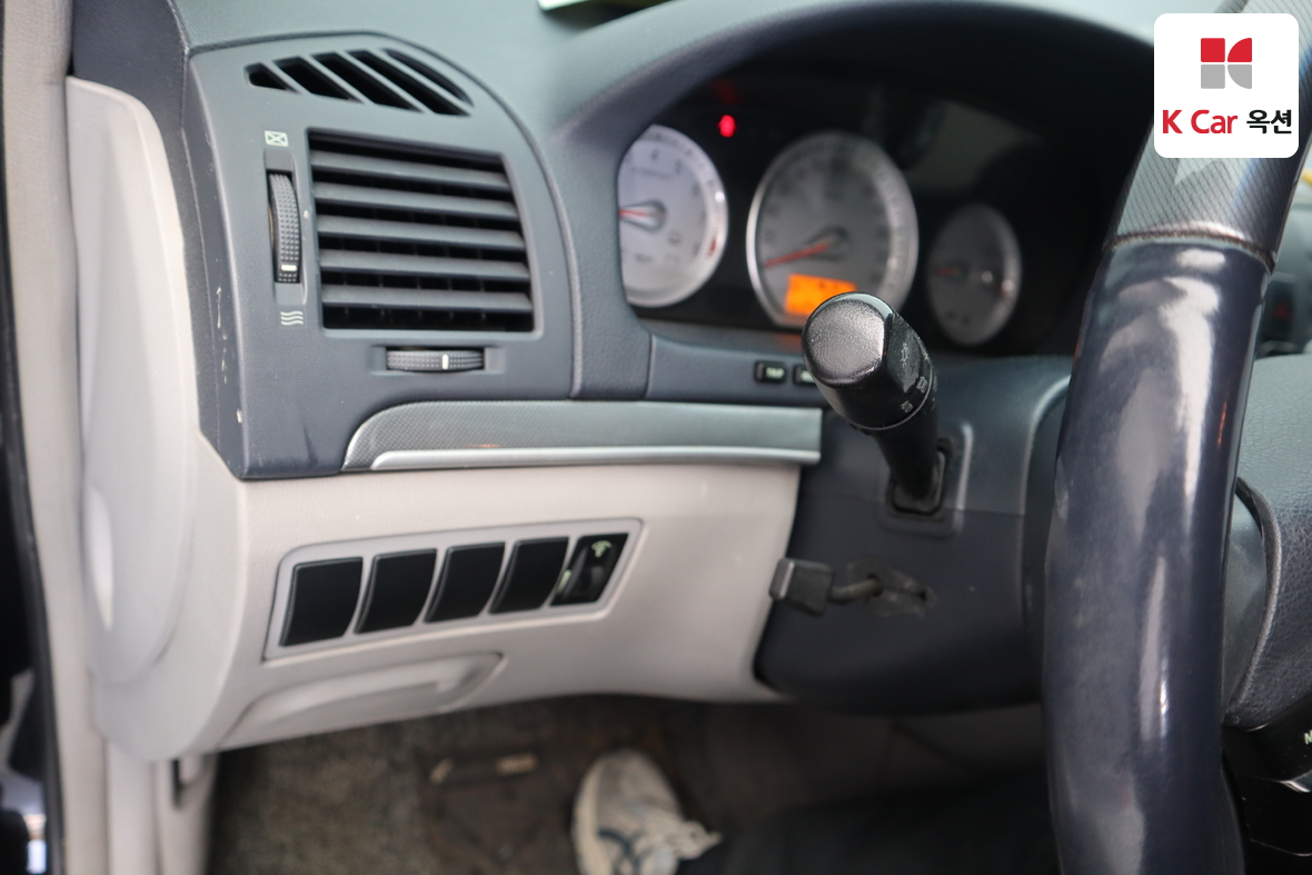 هيونداي سوناتا 2006 - صورة 9