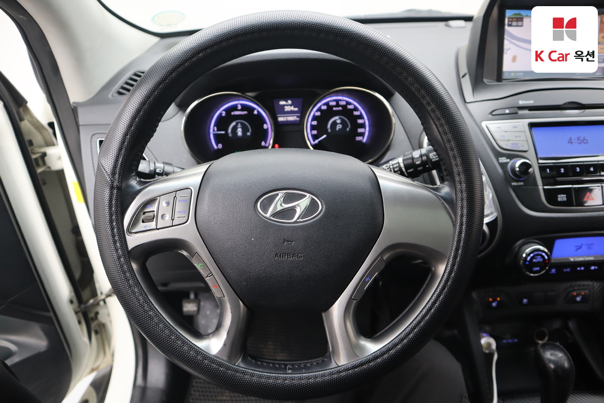 Hyundai Tucson - 10