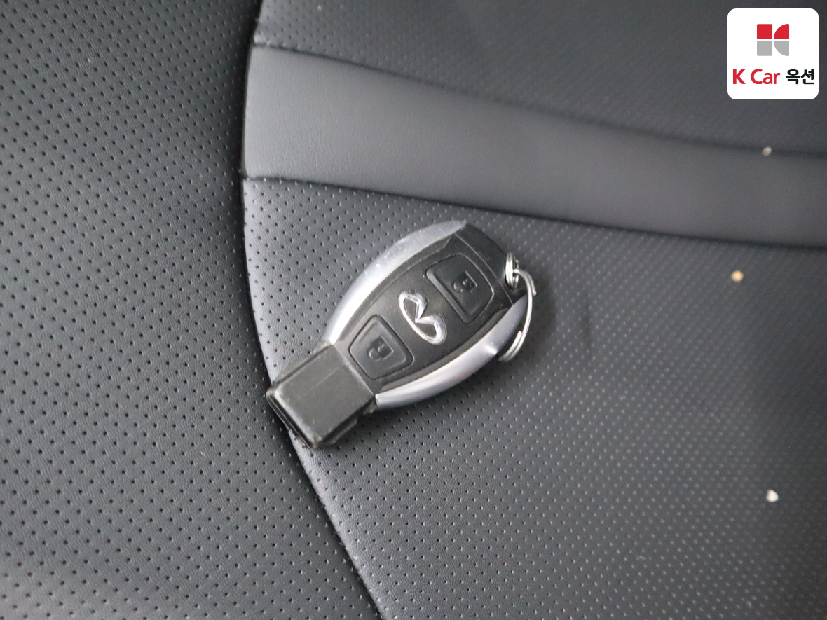 Infiniti Q30 - 19