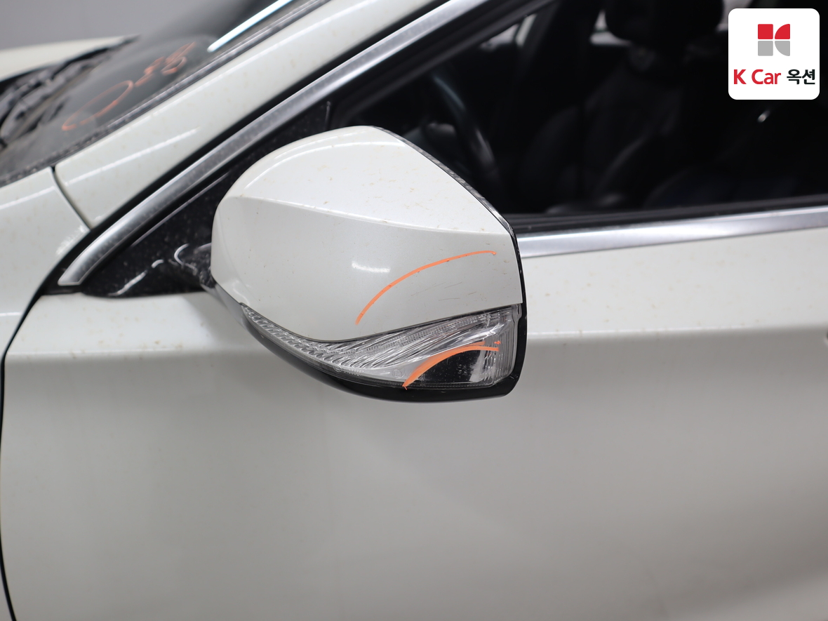 Infiniti Q30 - 39