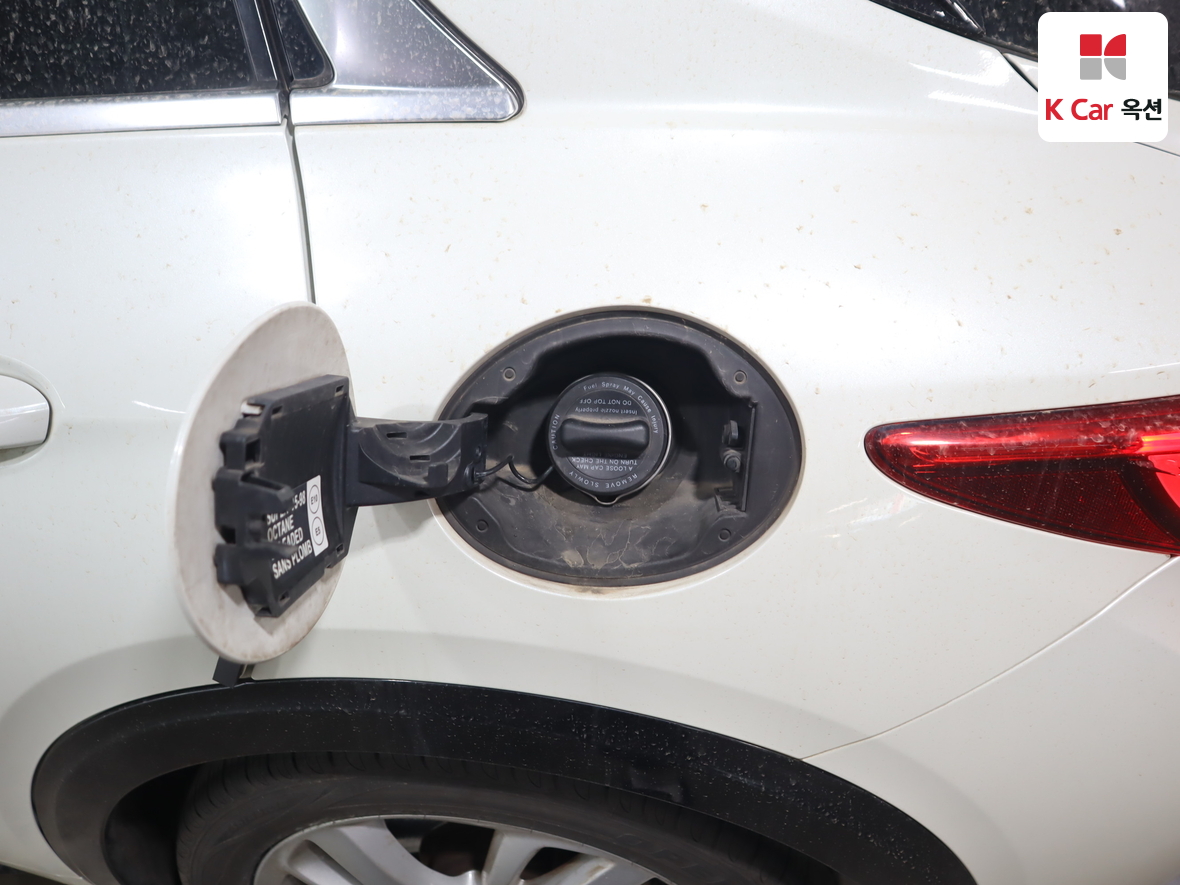 Infiniti Q30 - 26