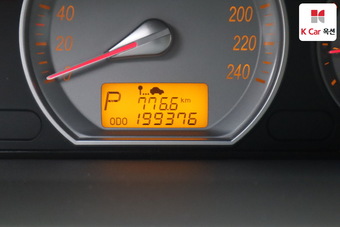 Hyundai Sonata - 4