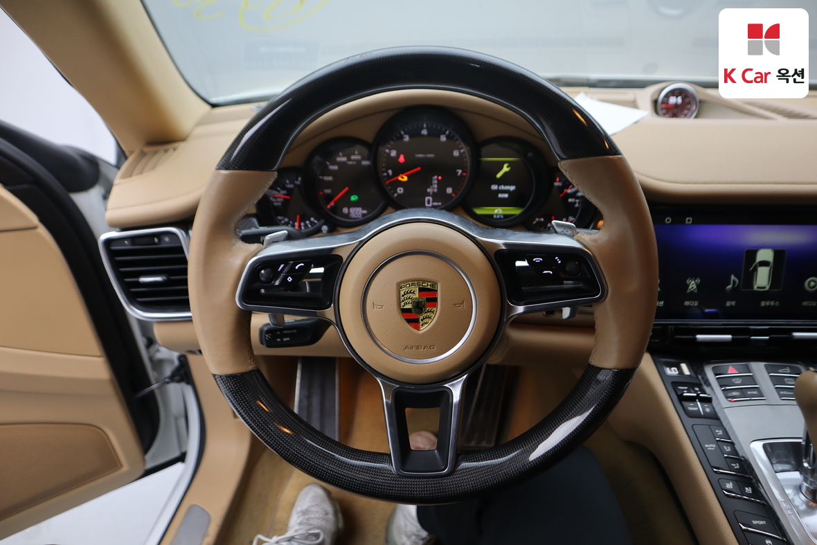 Porsche Panamera - 10