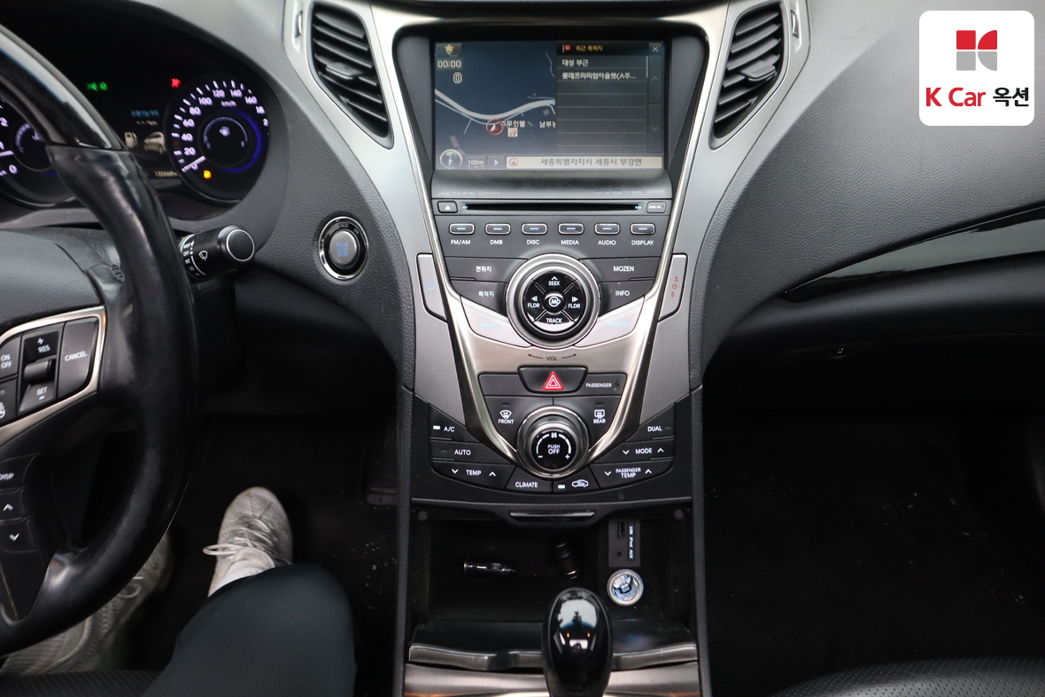 Hyundai AZERA - 6