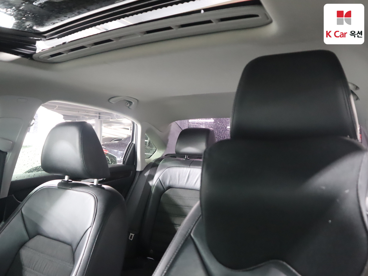 Volkswagen Passat - 20