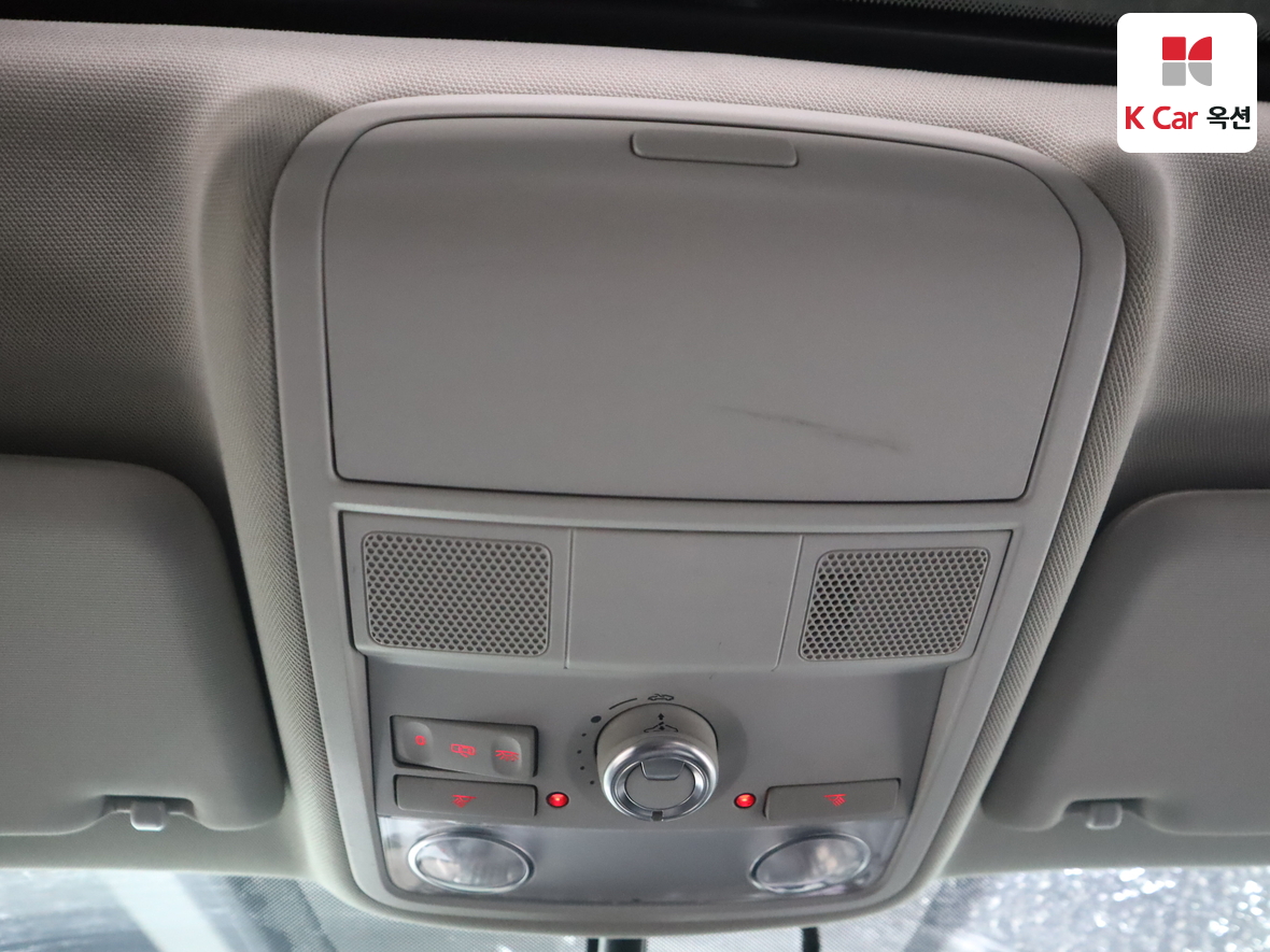 Volkswagen Passat - 12