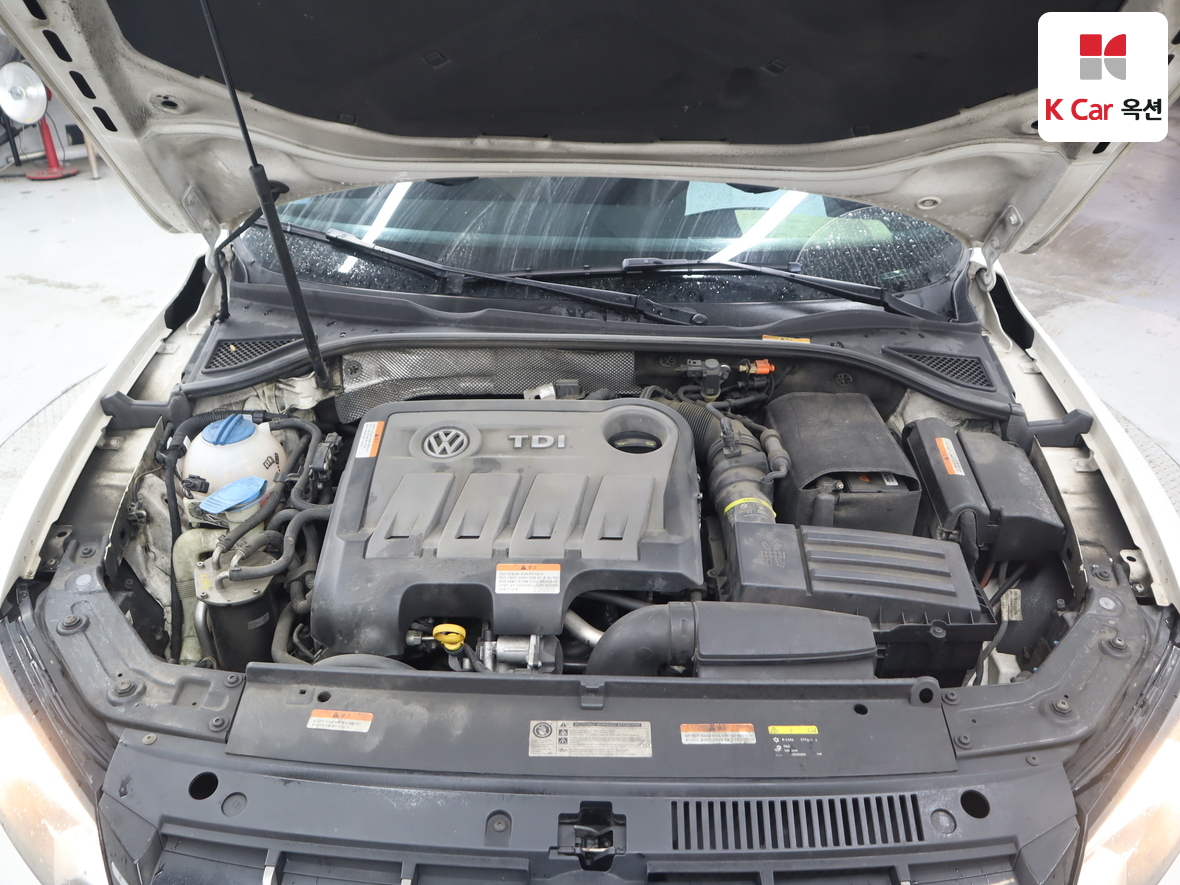 Volkswagen Passat - 36