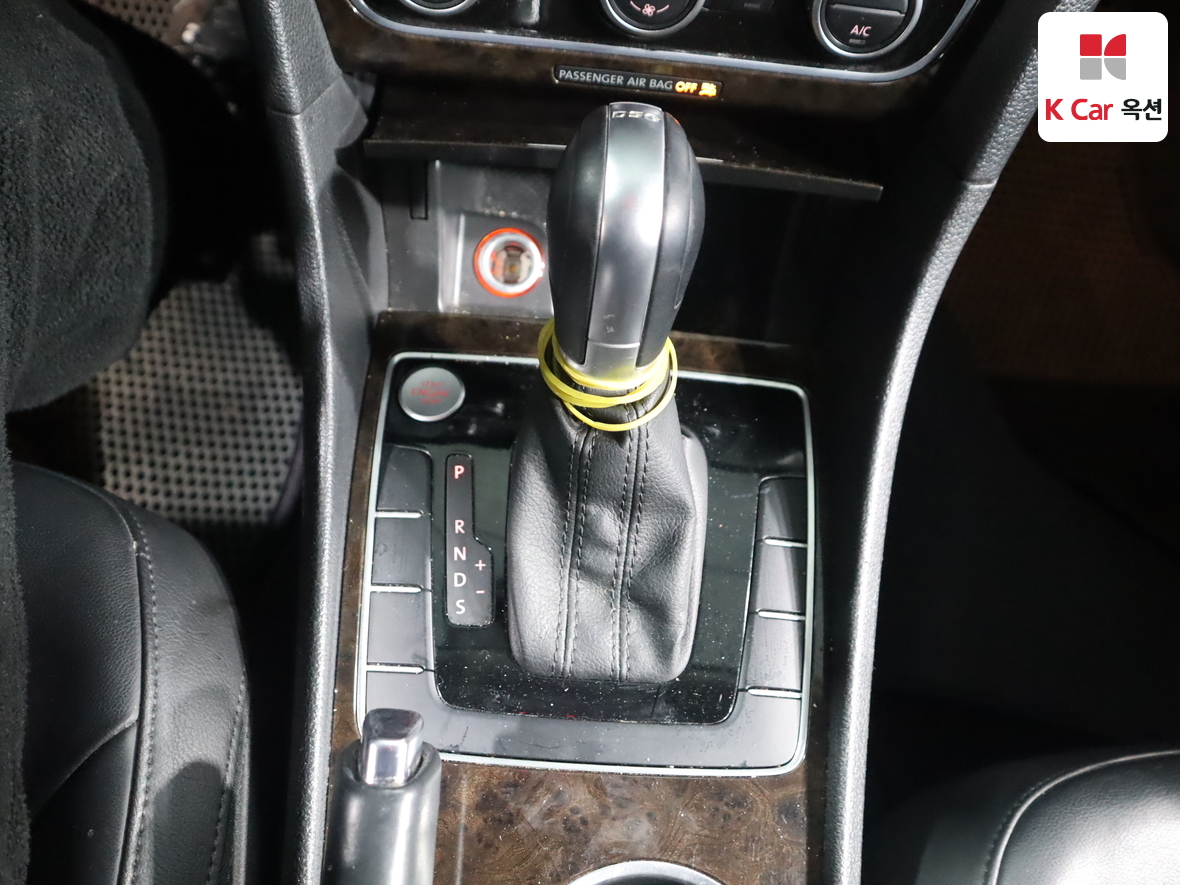 Volkswagen Passat - 17