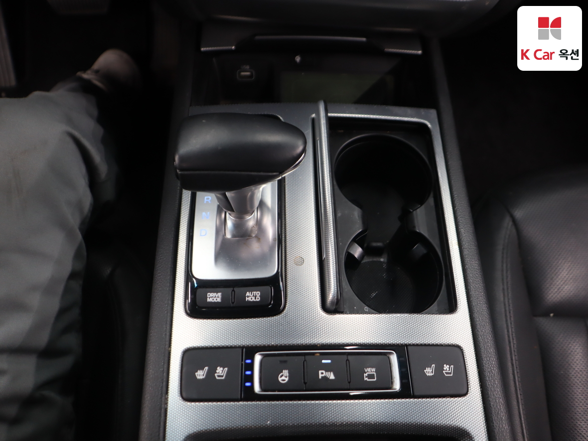 جينيسيس G80 2019 - صورة 16