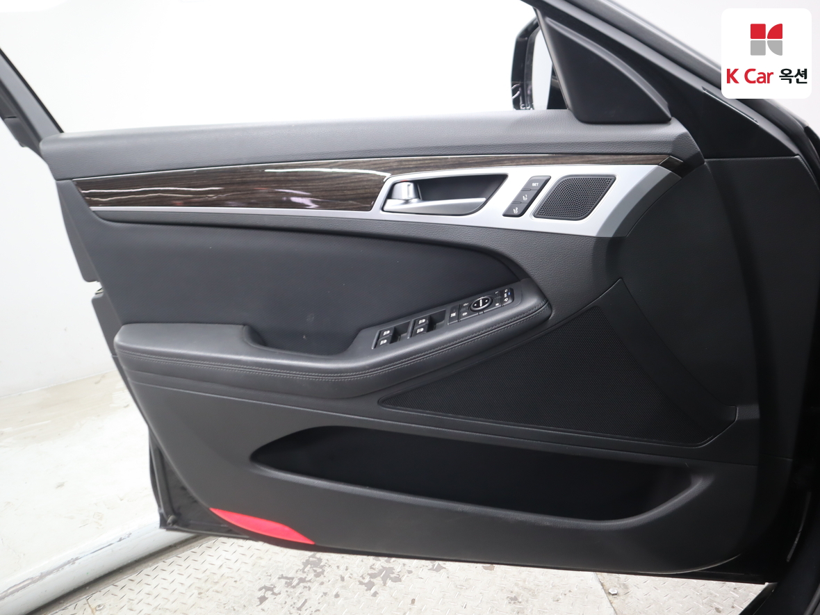 جينيسيس G80 2019 - صورة 8