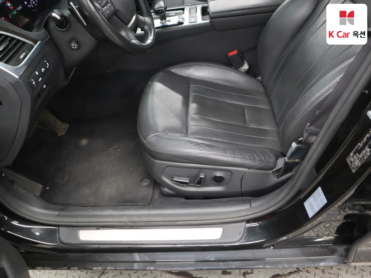 جينيسيس G80 2019 - صورة 18