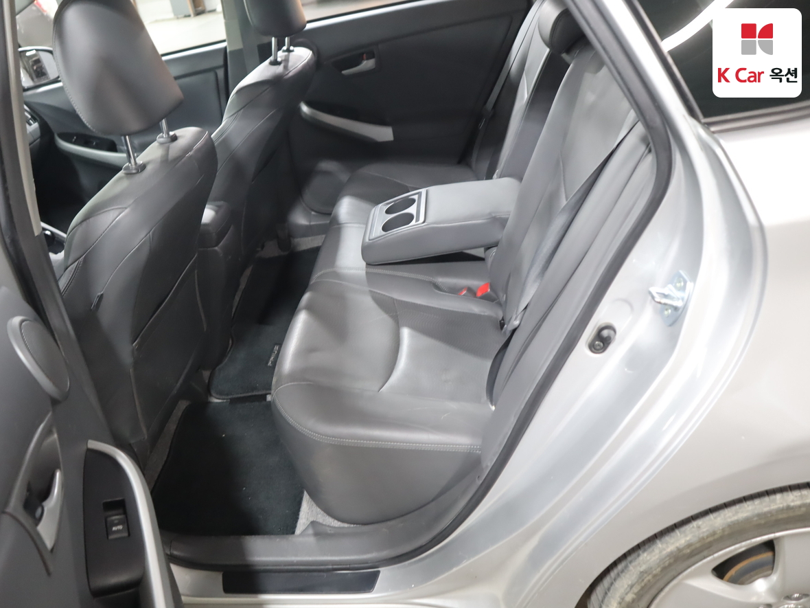 Toyota Prius - 24