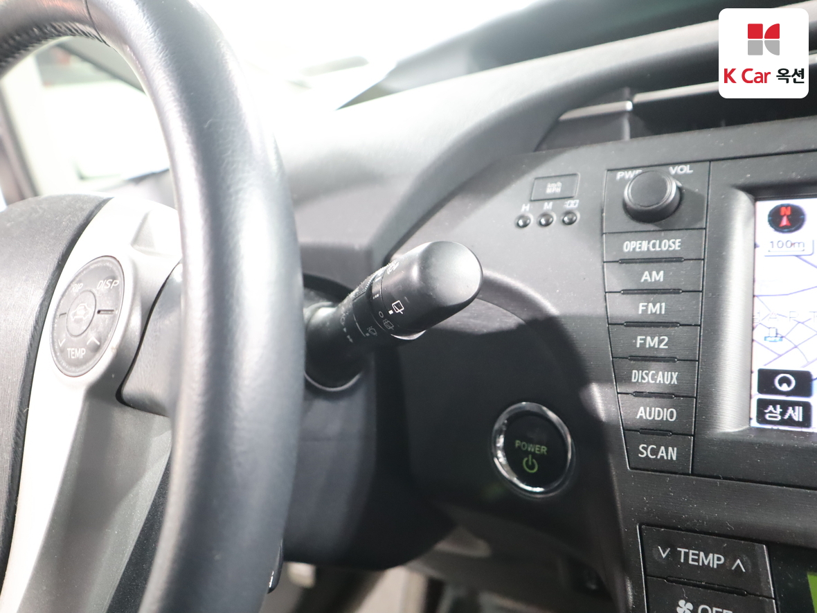 Toyota Prius - 11